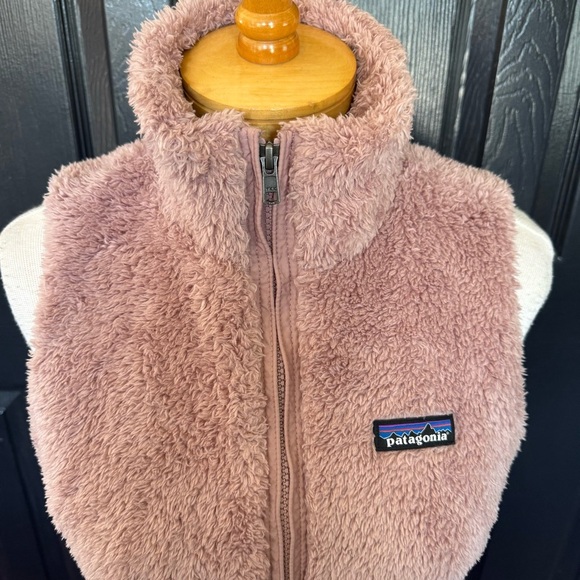 -Patagonia Women’s Vest
-Size S - Picture 2 of 10